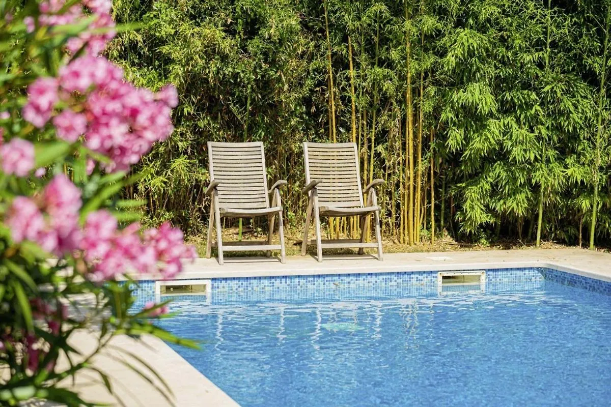 Villa Ene In Pula - Haus Fuer 6 Personen Kroatien