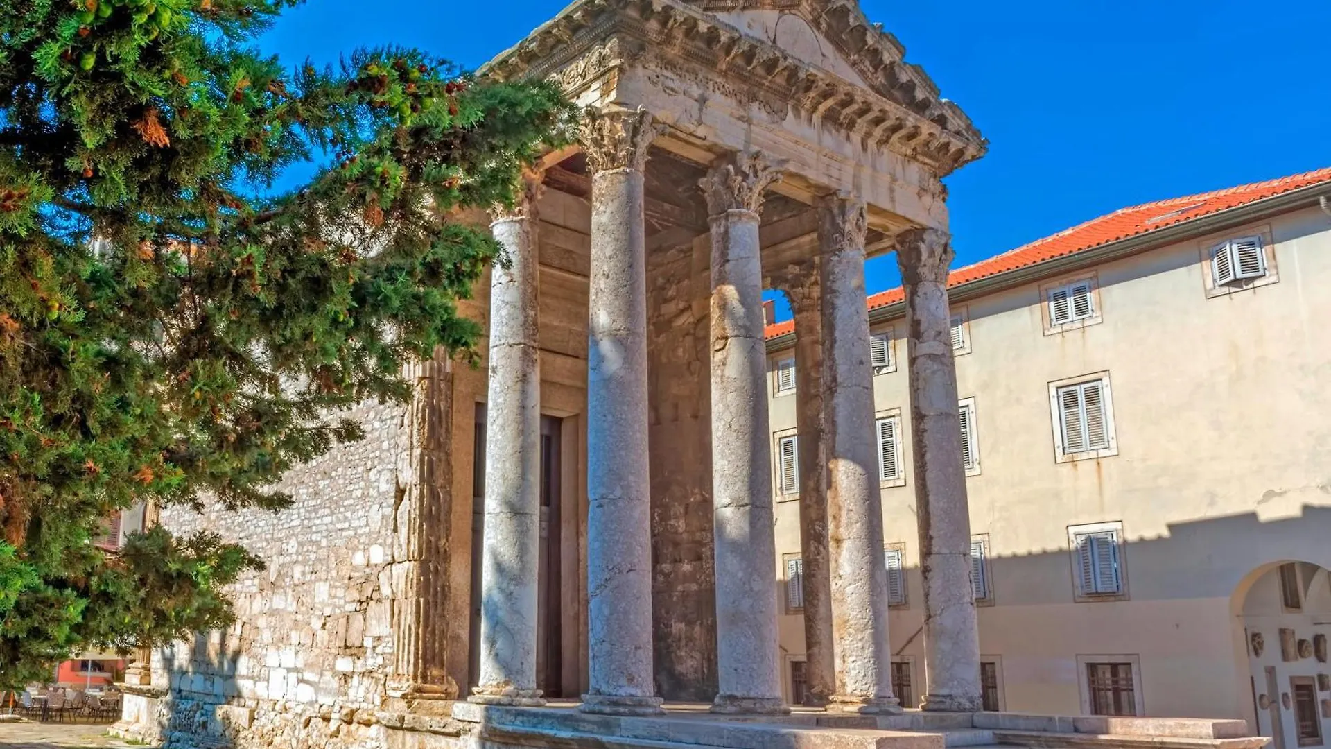 Villa Ene In Pula - Haus Fuer 6 Personen